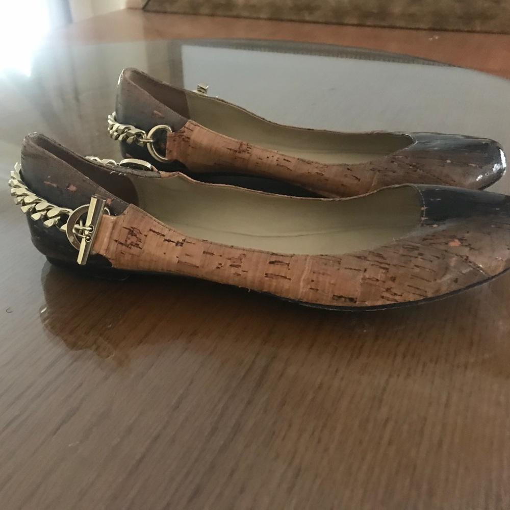 Rachel Zoe Wood Grain Gold Chain Flats